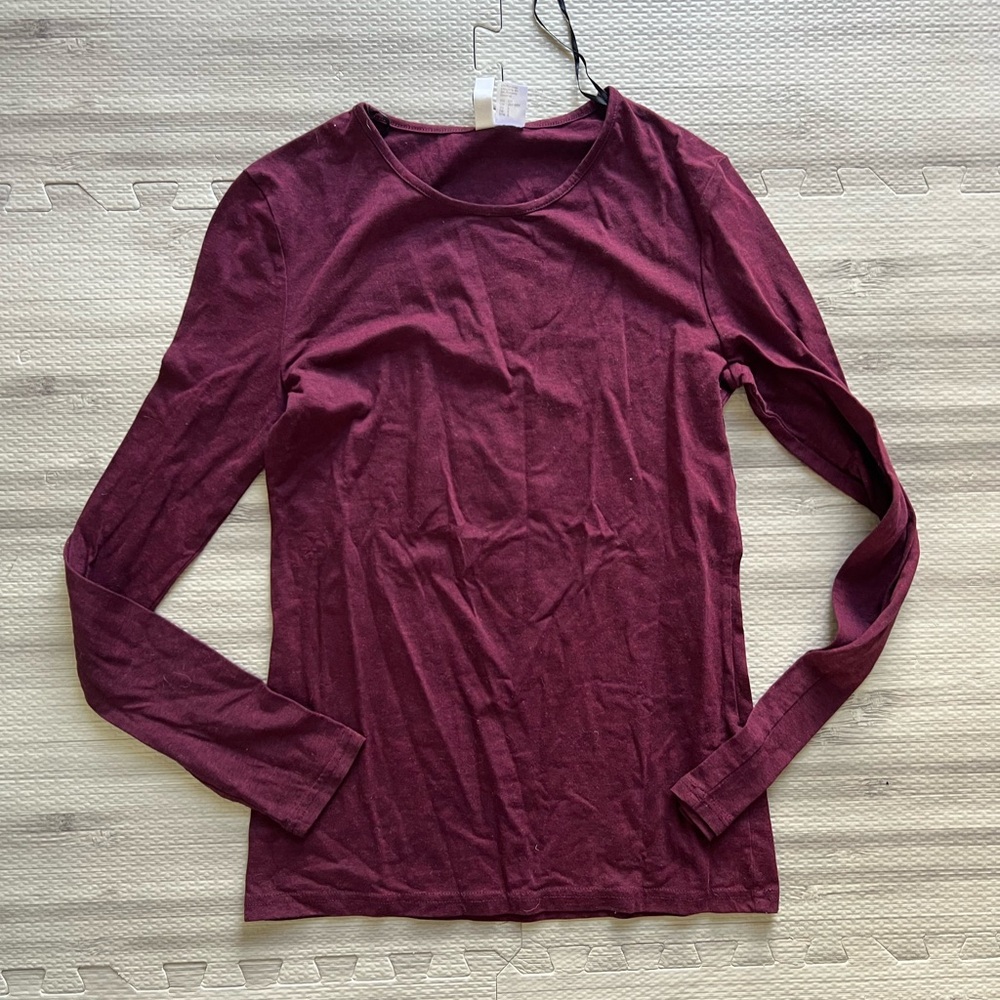 H&M Women's Long Sleeve Burgundy Maroon Top